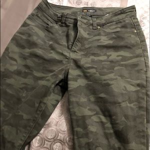 Lee Jeans
